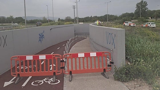 Inundado y cortado de nuevo el túnel del carril ciclopeatonal de Villamediana