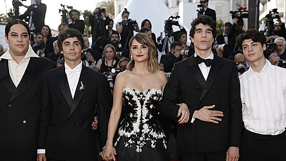 Carlos González disfruta del éxito de Los Javis en Cannes