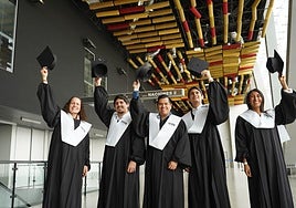 Graduación de UNIR en Perú