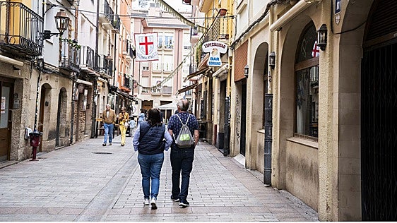 San Bernabé, con «menos gente que el año pasado» y concentrada en el centro