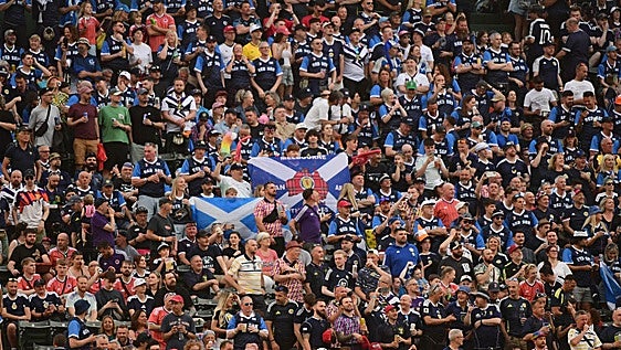 La conexión riojana con la afición de Escocia en el Mundial