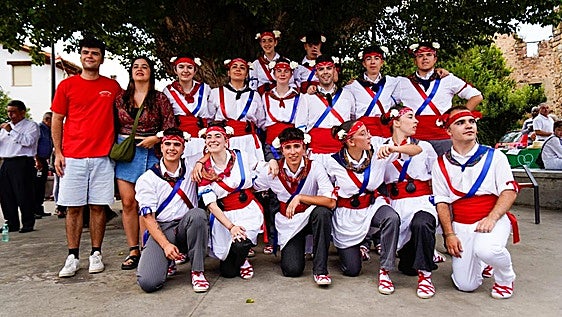Montemediano acoge este sábado el I Encuentro de Danzas del Camero Nuevo