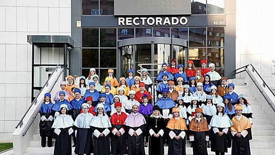 El claustro de la Universidad de La Rioja crece
