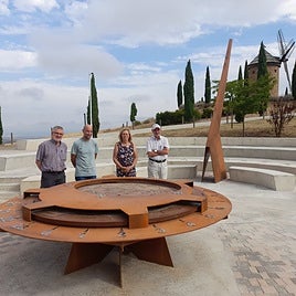 Presentaci&oacute;n del mirador estelar y reloj solar, este viernes junto al molino harinero de Oc&oacute;n