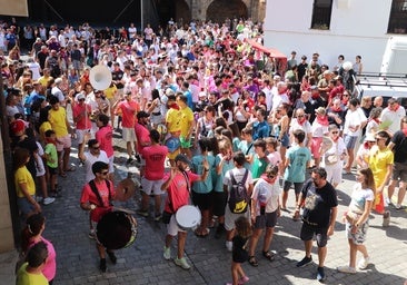 Las cuadrillas se fueron de pasacalles.