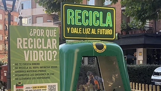 'Recicla vidrio y dale luz al futuro' destaca en Nájera el valor de la gestión de los residuos