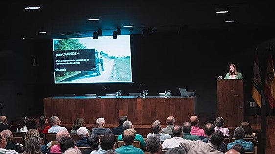 Agricultura licita el arreglo y mejora del firme del camino entre Canillas de Río Tuerto y Cordovín