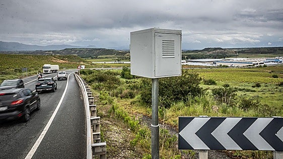 Estos son los radares fijos y móviles de la DGT en La Rioja
