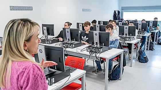 Las aulas universitarias recuperan alumnado tras el bajón de asistencia pospandemia
