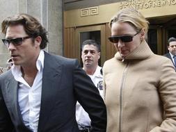 La actriz Uma Thurman a la salida del juicio en Nueva York. /AP