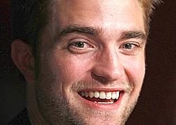 Pattinson abandona la casa que compartía con Stewart. / Foto: Reuters | Vídeo: Europa Press