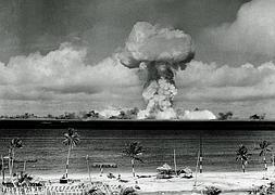 Vista de la 'Ivy Mike', la primera bomba de hidrógeno detonada de la historia, en las Islas Marshall. / Ap