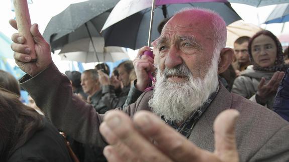 Concentración para conmemorar el 70 aniversario de la deportación ordenada por Stalin. 