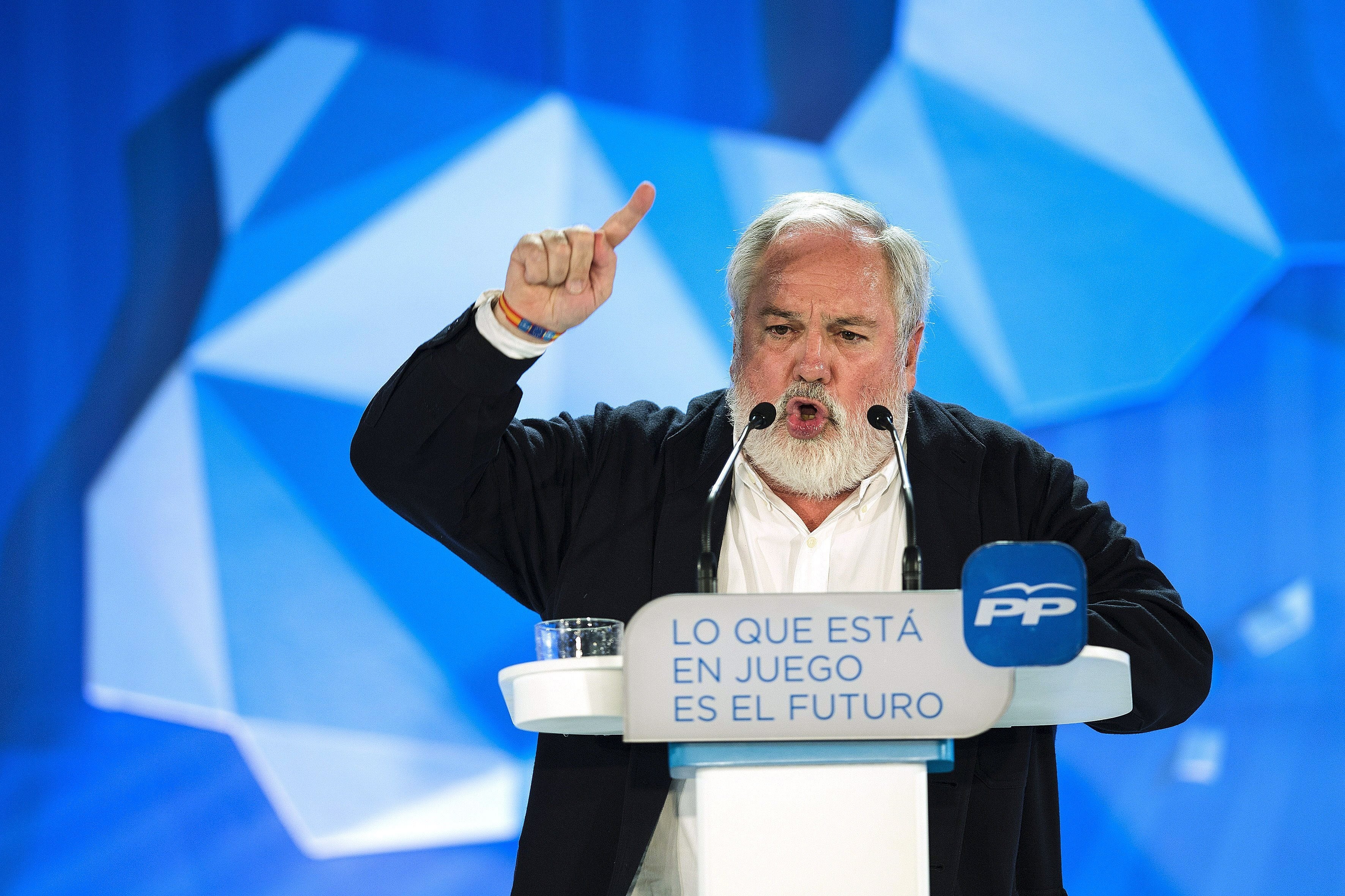 Cañete, en un mitin en Málaga. 