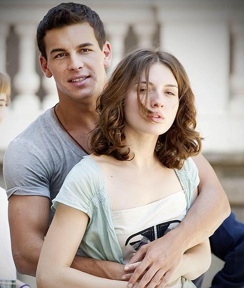 Mario Casas y María Valverde rompen