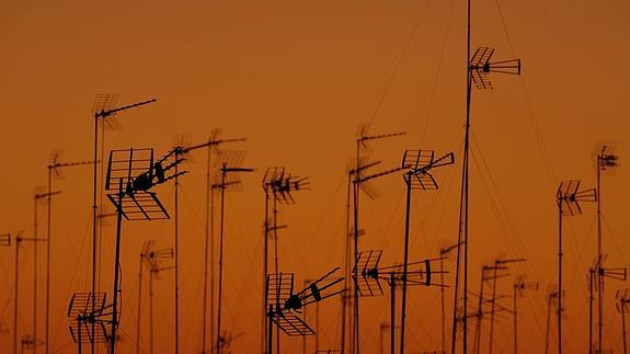 Antenas de televisión en Alcalá de Guadaira (Sevilla).