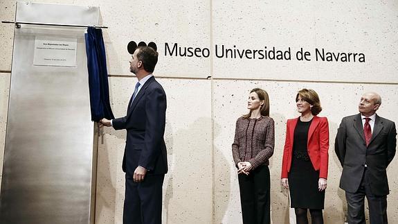 Los Reyes han inaugurado el Museo Universidad de Navarra. 
