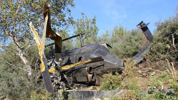 Estado en el que quedó el helicóptero tras el accidente. 