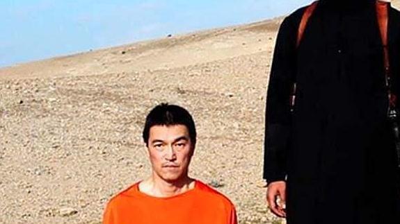 Imagen de Kenji Goto en uno de los vídeos del Estado Islámico 