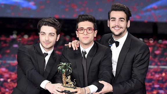 'Il volo' recoge el premio. 