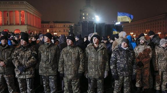 Militares ucranianos, en una ceremonia en Kiev.