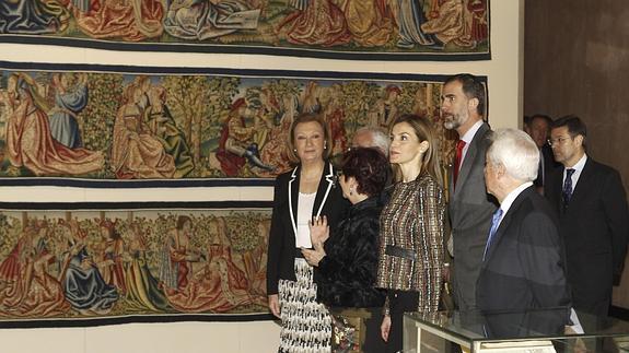 Don Felipe y doña Letizia, durante su visita. 