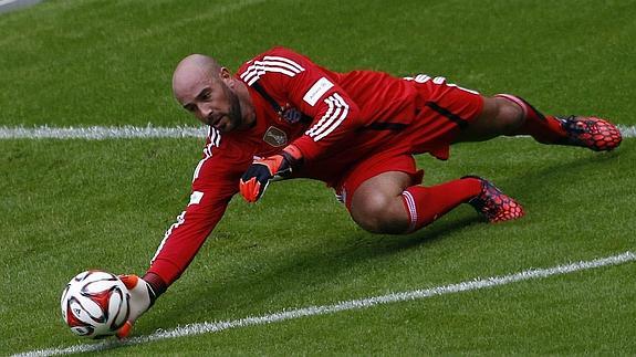 Reina, con la camiseta del Bayern. 