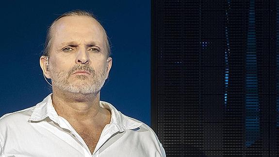 Miguel Bosé, durante el ensayo general. 