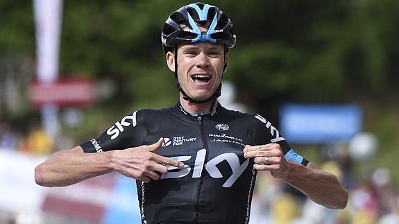 Chris Froome celebra su victoria. 