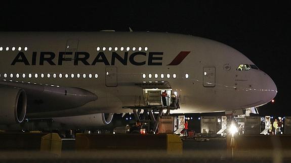 El Airbus 380 de Air France, en el aeropuerto de Salt Lake City. 