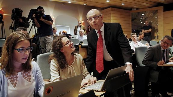 Montoro, durante la rueda de prensa que ha ofrecido para informar de los datos de ejecución presupuestaria hasta octubre. 