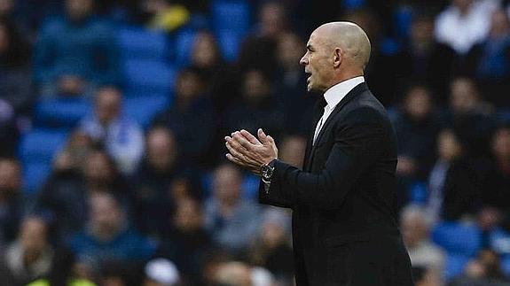 Paco Jémez, durante el partido ante el Real Madrid. 