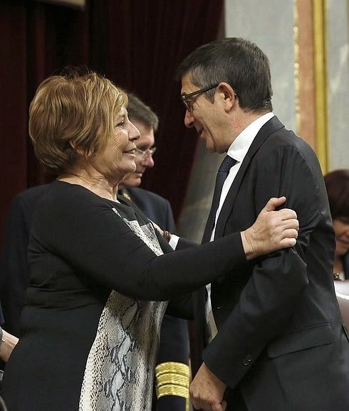 Celia Villalobos y Patxi López.