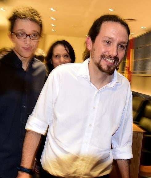 Iglesias y Errejón.