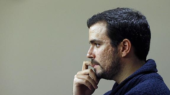 Alberto Garzón tras la segunda reunión a cuatro entre PSOE, Podemos, Compromís e IU.