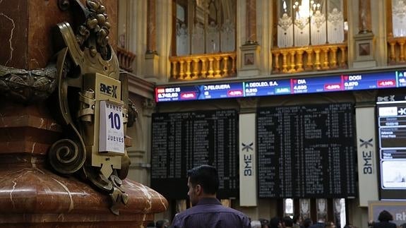 Interior de la Bolsa de Madrid. 