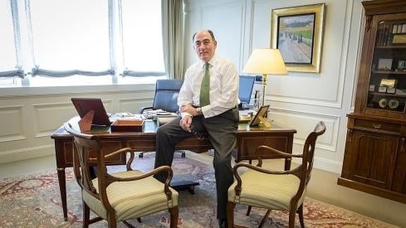 El presidente de Iberdrola, Ignacio Galán, en su despacho en la sede de la compañía en Madrid. 