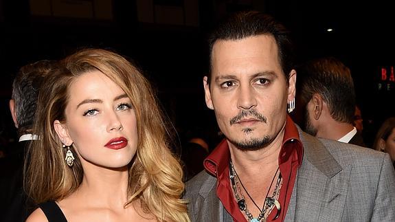 Amber Heard y Johnny Deep, en el Festival de Cine de Toronto.