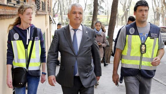 El presidente de lAusbanc, Luis Pineda.