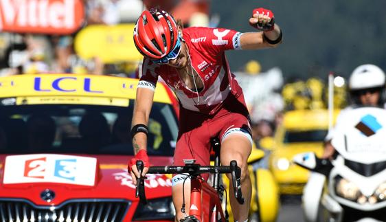 Zakarin celebra la 17 etapa del Tour. 