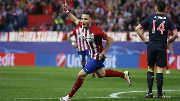 Saúl celebrá el gol que marcó al Bayern. 