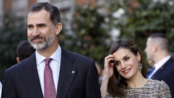 Los Reyes Felipe y Letizia, durante su visita al Museo Thyssen-Bornemisza. 