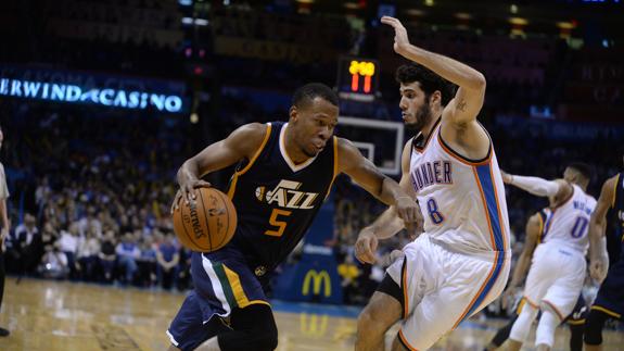 Álex Abrines, durante el partido ante los Jazz. 