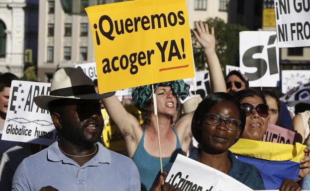 Manifestación en Madrid a favor de acoger refugiados.