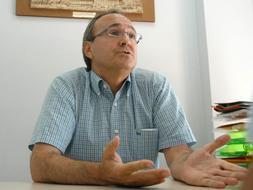 Luis Mendoza, en la sede de la Federación Riojana./ A. Iglesias