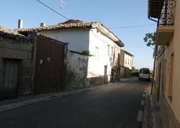 Fallece un vecino de Ochánduri al colisionar su coche contra un muro de una casa en Herramélluri