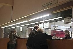 Unidad de recaudación municipal del Ayuntamiento de Logroño, ayer.                   ::                                                MIGUEL HERREROS
