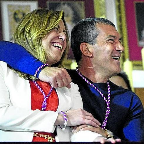 La presidenta andaluza junto al actor, este lunes en Málaga