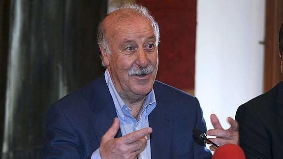 Del Bosque: "Si Alcácer se lo merece, no vamos a ponerle la zancadilla"