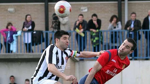 El Vianés en un partido contra el Haro. 